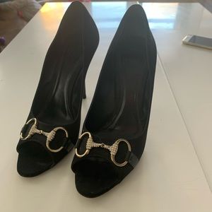 Gucci Rhinestone Horsebit Peep-Toe Pumps